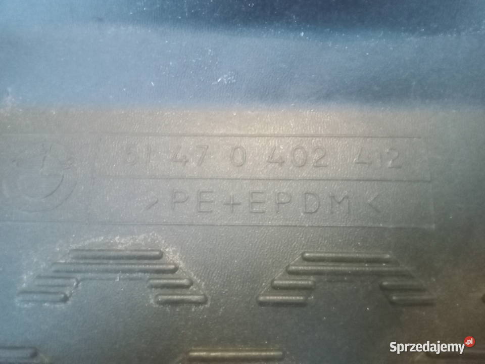 Wykładzina mata bagażnika 70402412 BMW E91