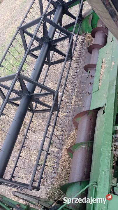 Kombajn zbożowy John Deere 1065 Siedlce
