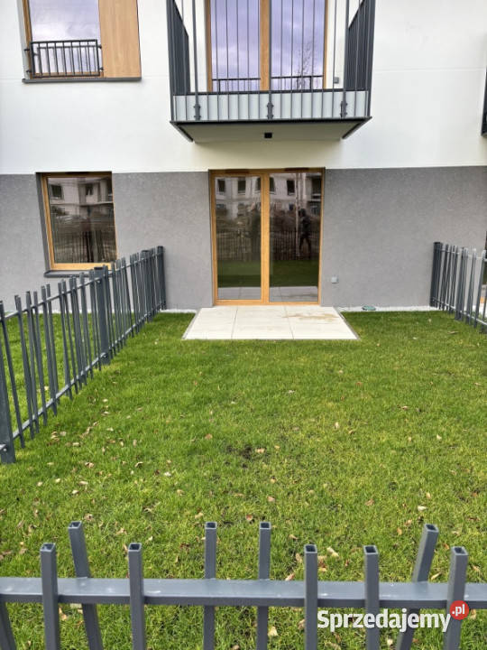 Kawalerka 2607 m ogródek 32 m miejsce postojowe Warszawa