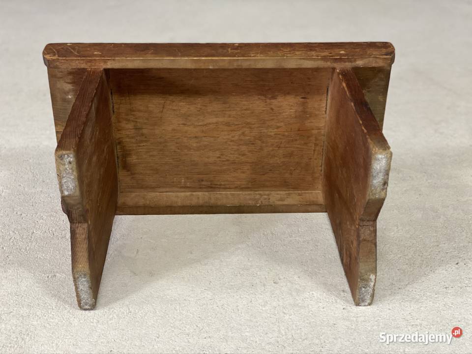 Stary drewniany taboret rustykalny Stołki i taborety zachodniopomorskie