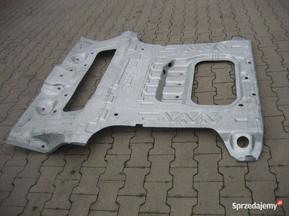 mercedes g klasa 463 w463 a463 podłoga bagażnika osobowe Rakoniewice