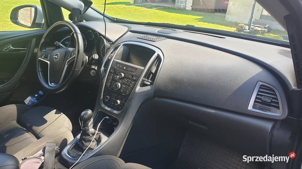 Opel Astra J 14 T 140 LPG BRC kombi