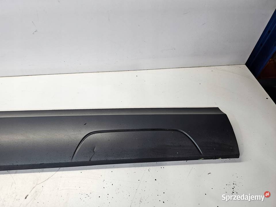 LISTWA DRZWI PRAWY PRZÓD AUDI Q3 8U 8U0853960D
