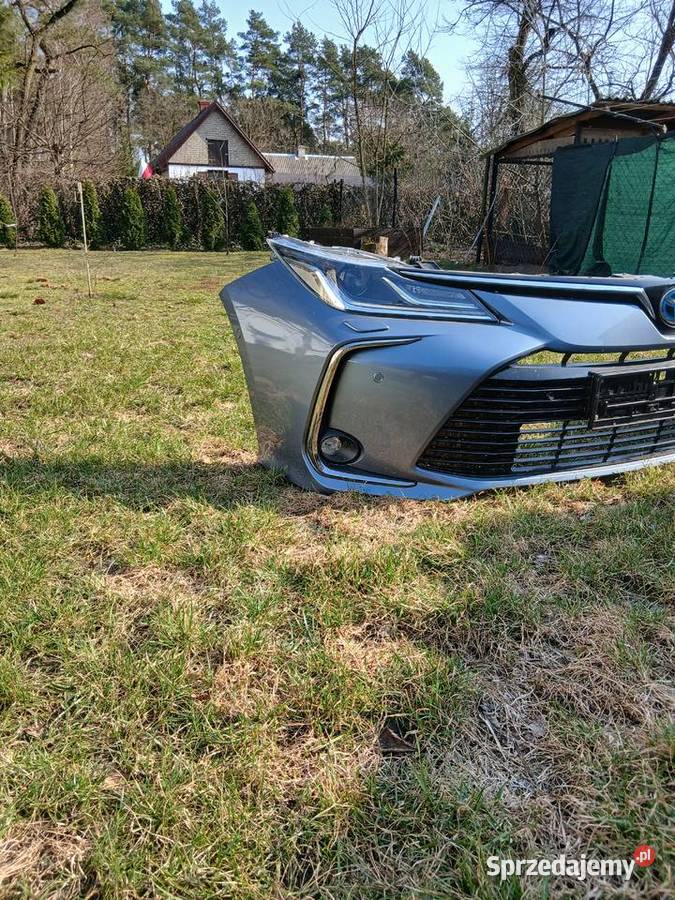 Kompletny zderzak corolla e21 Łochów sprzedam