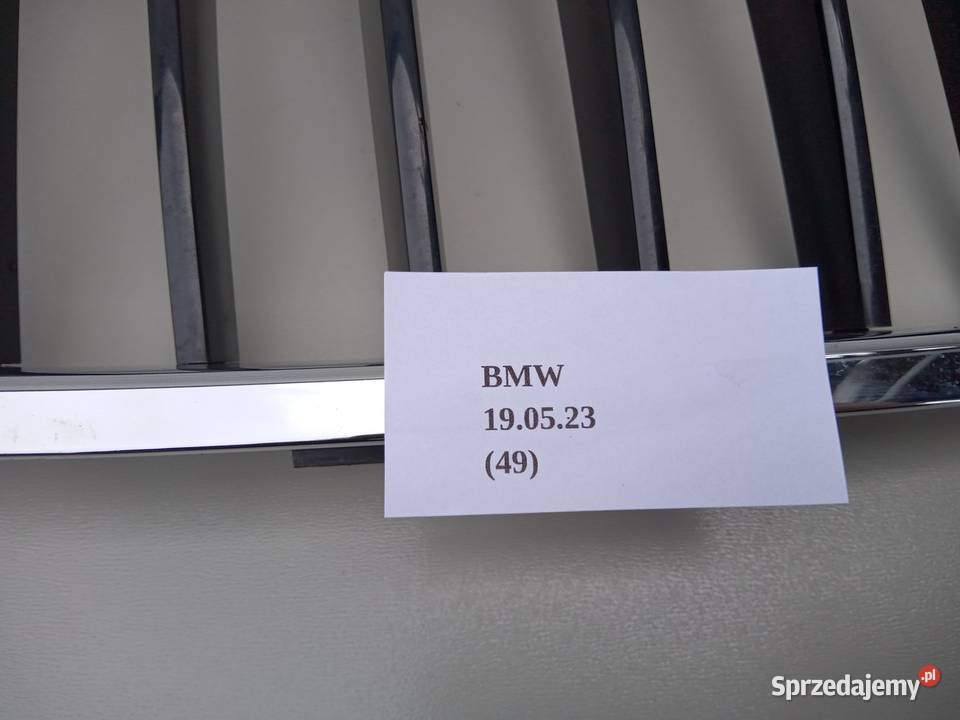 NERKA GRILL ATRAPA CHŁODNICY PRAWA BMW 5 G30 G31 osobowe Nowy Tomyśl