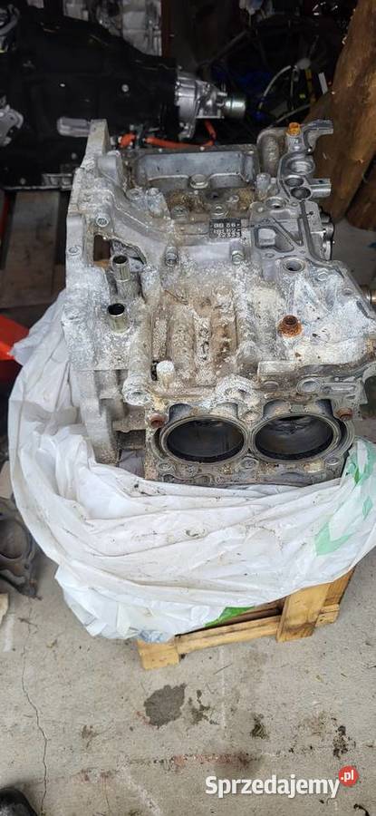 Sprzedam blok silnika subaru osobowe Narol sprzedam