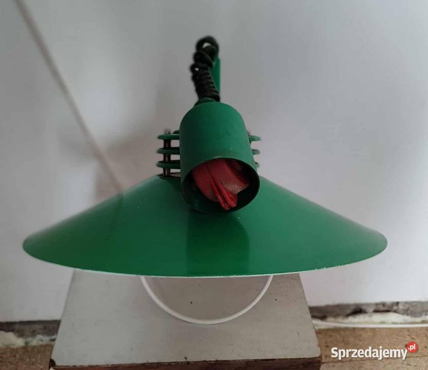 Lampa wisząca zielona metalowa loft PRL Gdańsk