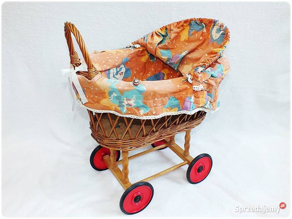 Stary Wózek wiklinowy lalek z lat 70 Idealny do Żary sprzedam