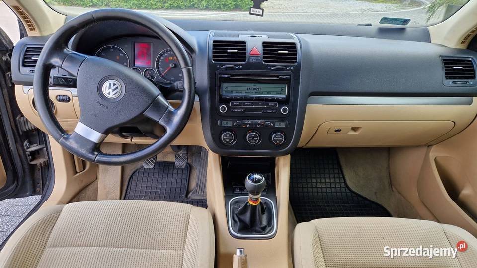 VW Golf Kombi 19 TDI Bogate wyposażenie Golf lubelskie Łuków
