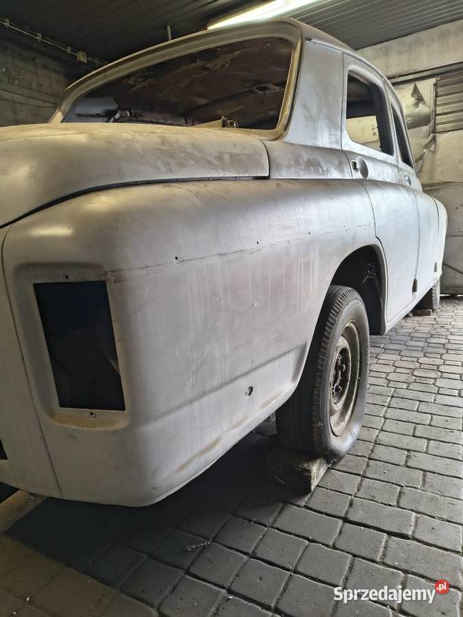 WARSZAWA SEDAN 223 Tarnowskie Góry