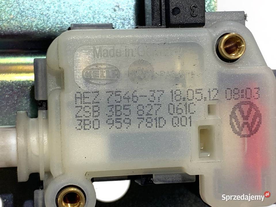 ZAMEK KLAPY TYŁ VW PHAETON SedanLimuzyna