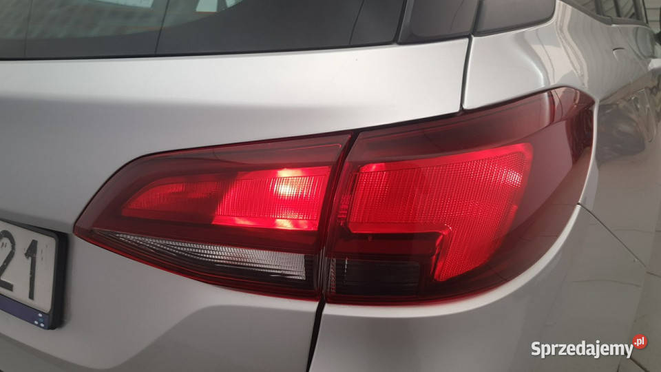 Opel Astra V 12T Edition SS Z Polskiego Salonu lakier metallic