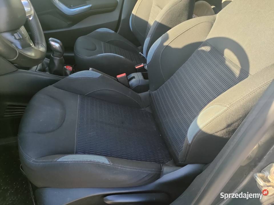 Sprzedam peugeot 208 ehdi 16 2012r Płock