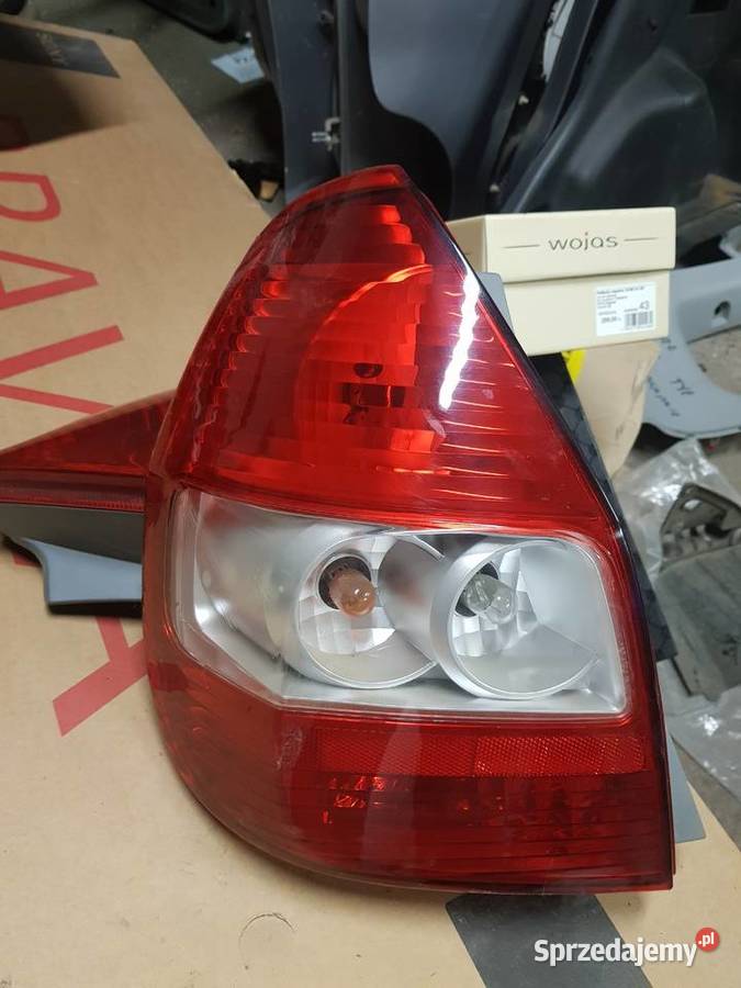 Honda Jazz Lift 20042008r Lampa Tył Lewa Prawa osobowe Elbląg