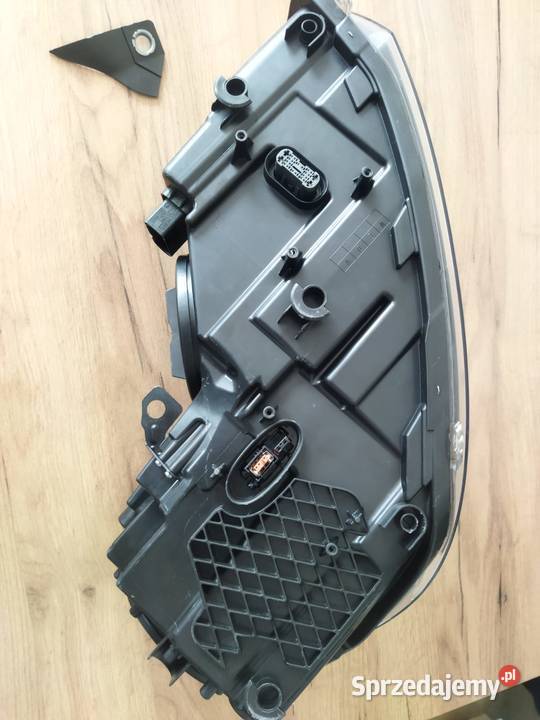 Golf 6 lampareflektor przód lewa biksenon Ostrów Wielkopolski