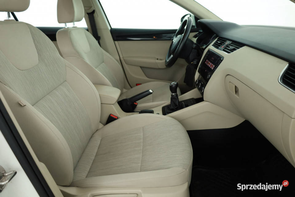 Skoda Octavia 14 TSI elektryczne szyby
