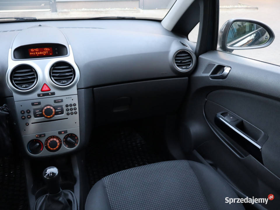 Opel Corsa 12 wielofunkcyjna kierownica Katowice