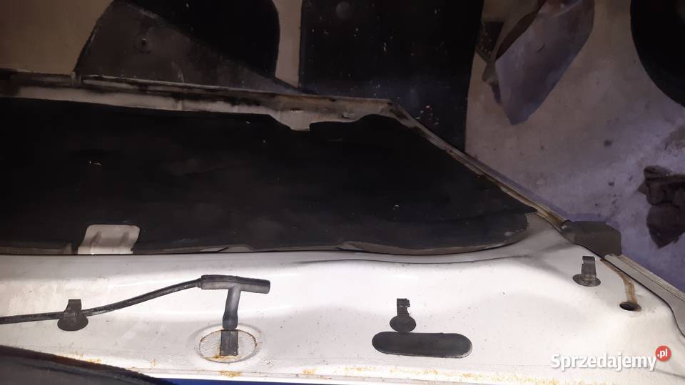 Vw polo maska zderzak grill 1997r Częstochowa sprzedam