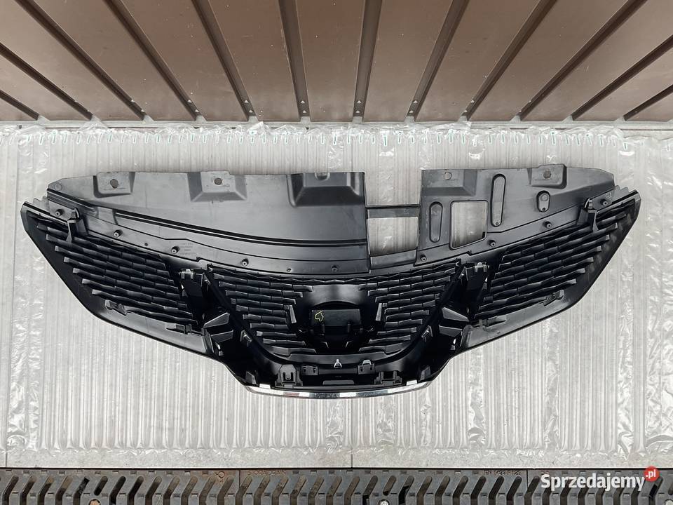 GRILL ATRAPA NISSAN QASHQAI J11 Atrapy Pleszew