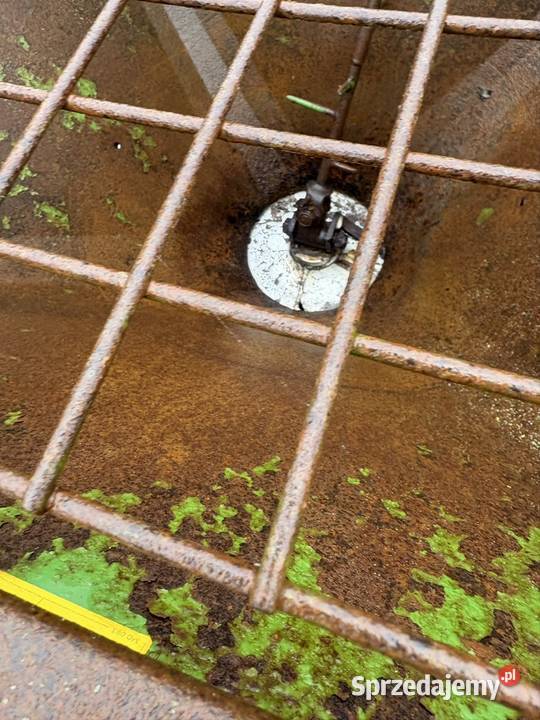 Rozsiewacz do nawozu soli nieuszkodzony Staszów