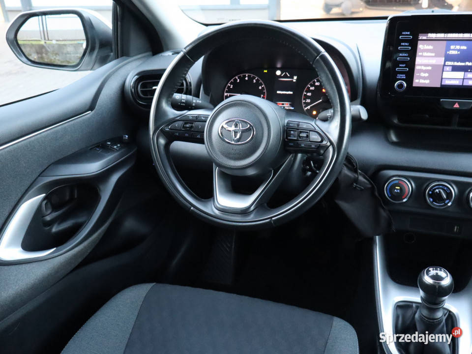 Toyota Yaris 15 VVTi sprzedam
