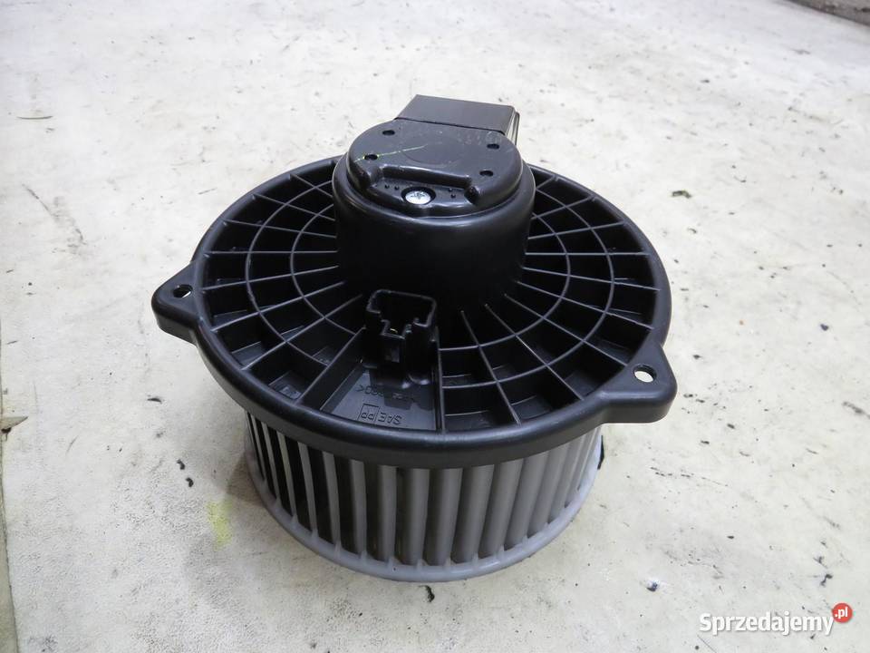 DMUCHAWA WENTYLATOR MAZDA 3 BM 22 D 13