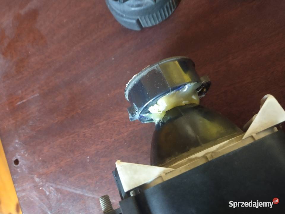 Halogeny ford mondeo mk2 Lampy przeciwmgielne podkarpackie Nisko