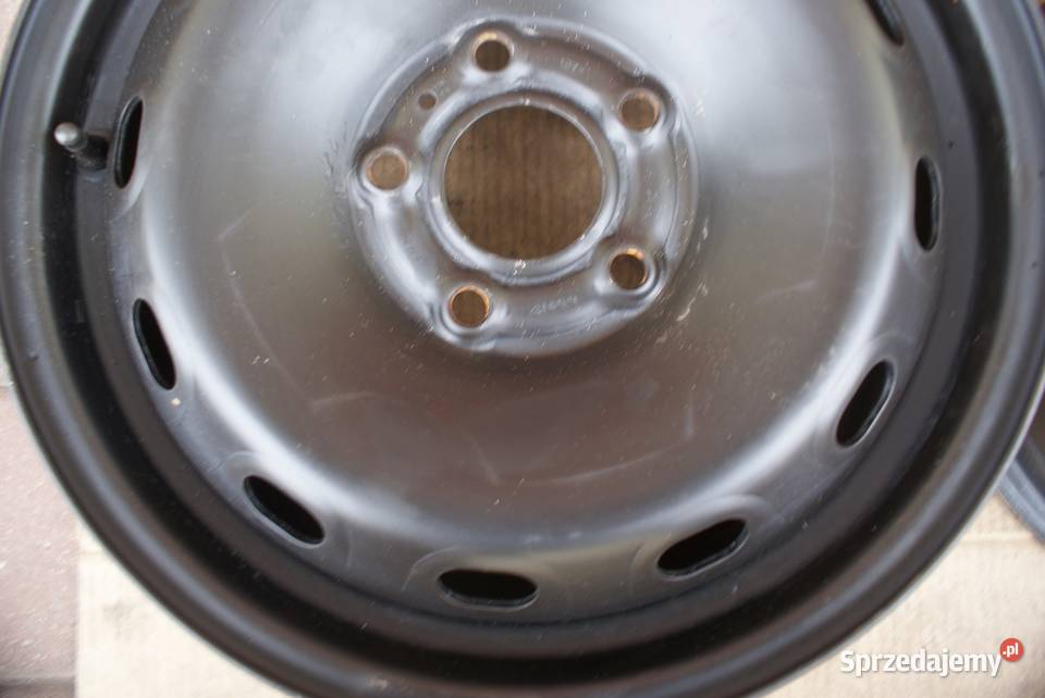 Felgi 6Jx16 5x1143 x661ET50 Renault Trafic Nozdrzec
