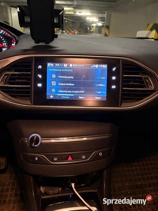 Peugeot 308 T9 15 z 2019 roku nowy silnik Warszawa