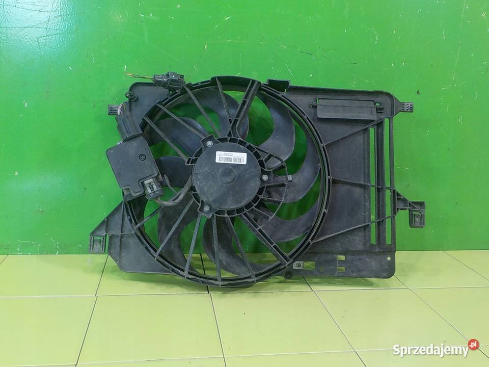 FORD FOCUS MK3 10 B 13r HB 5D wentylator Suków