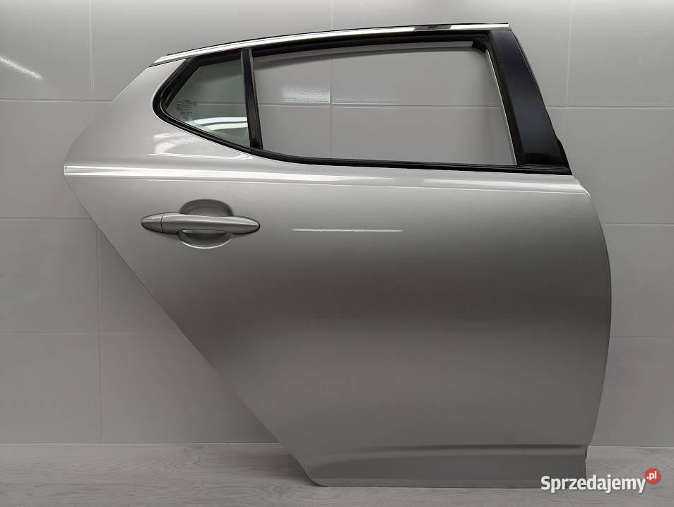 DRZWI PRAWY TYŁ TYLNE BOCZEK 3D BRIGHT SILVER osobowe Karoseria Białystok