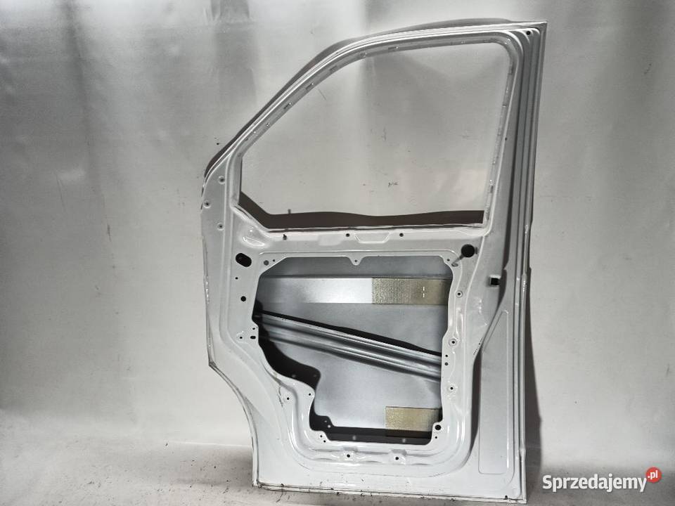 DRZWI PRZÓD PRZEDNIE PRAWE VW T6 DRZWI PRZEDNIE sprzedam