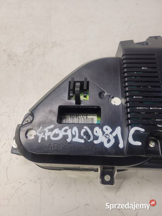 LICZNIK ZEGARY AUDI A6 C6 30 TDI 4F0920981C Przystajń