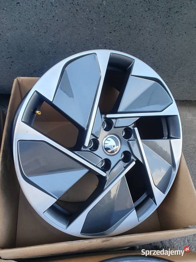 764Alufelgi 5x112 75x18 ET50 Audi Skoda Vw Seat Średnica 18" Bąków