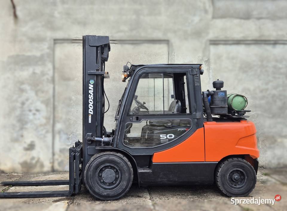 Wózek widłowy Doosan 5000 2015r TRIPLEX 605 kabina Rybnik