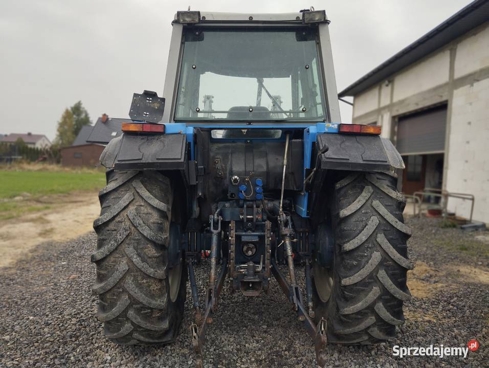 Ciągnik landinii 9080 z ładowaczem Rawica Nowa