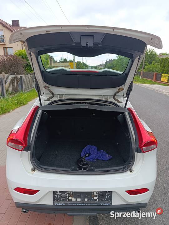 Volvo V40 20 Diesel D3 udok przebieg