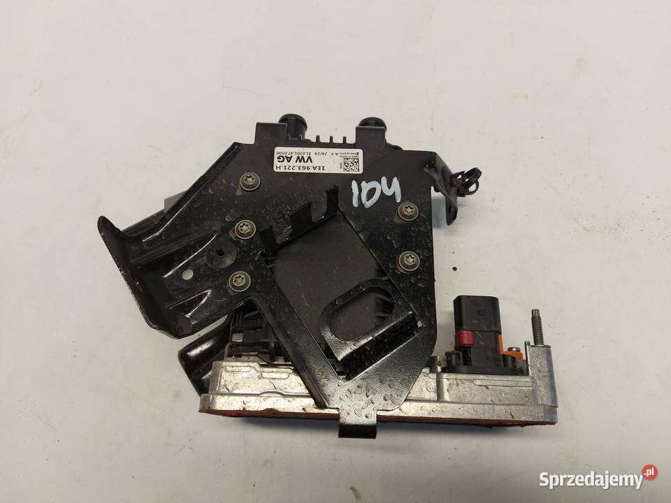 VW ID4 11A 2024r SUV 5D WYMIENNIK CIEPŁA osobowe