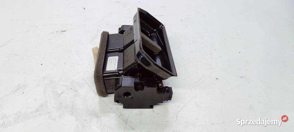 WOLT KANAŁ POWIETRZA TYŁ AUDI A6 C8 4K0857042A Kanały powietrza Przystajń