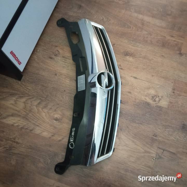Opel Astra H grill przód 2009 Rok produkcji 2009 Szczecin