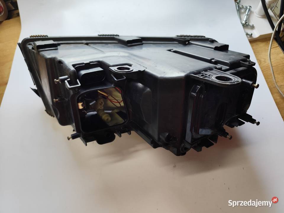 Lampa Przednia Lewa Audi A8 D3 Ksenon Soczewka osobowe wielkopolskie