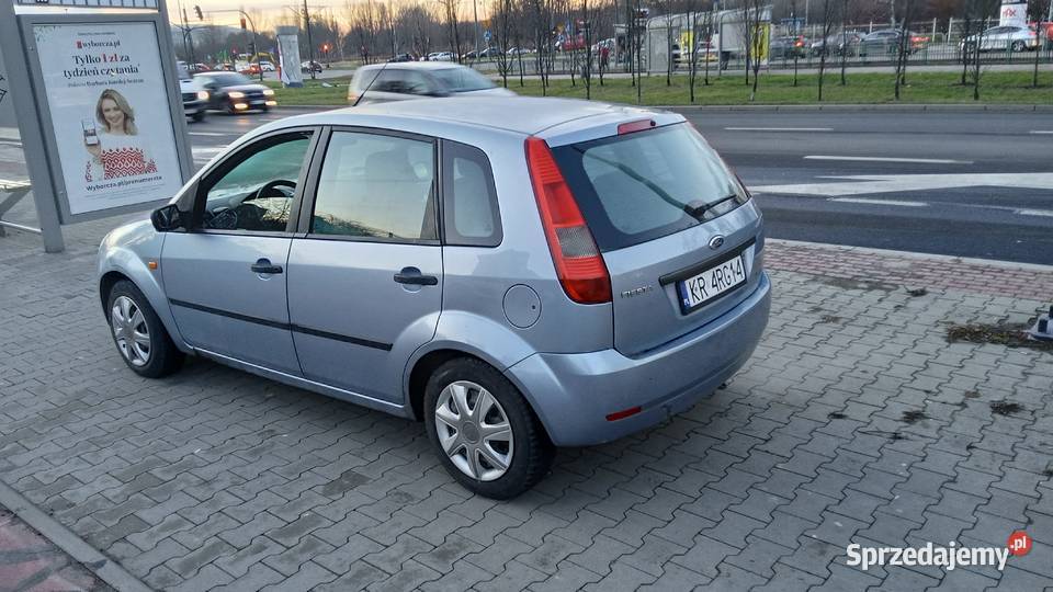 FORD FIESTA 14GAZ Rok produkcji 2005 Kraków sprzedam