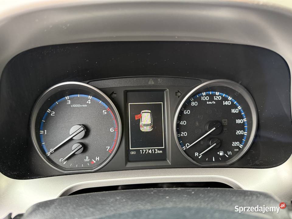 Toyota RAV4 20 D4D 143 2016 Biała perła 177 177000km Racibórz sprzedam