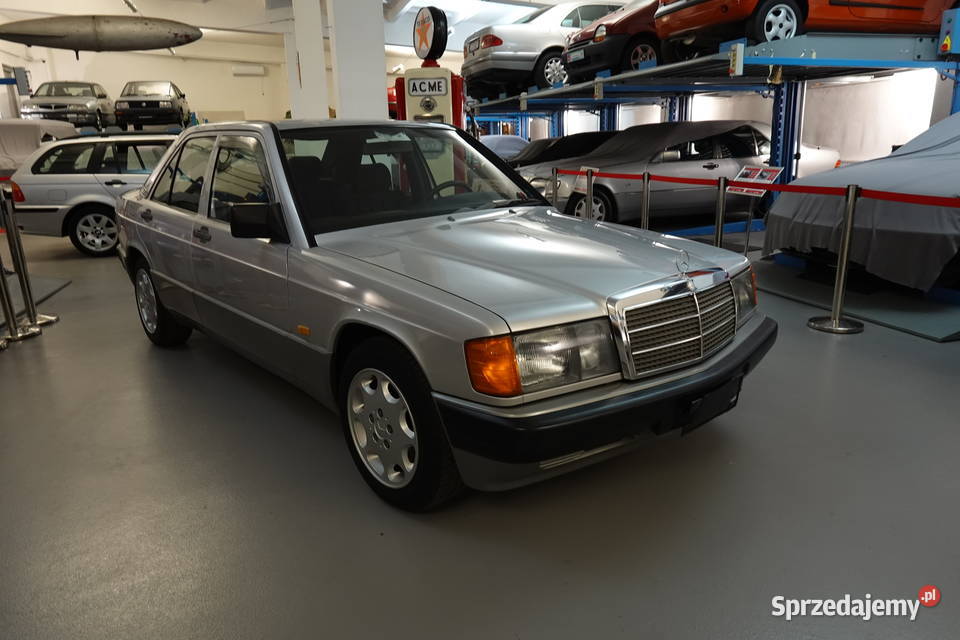 Mercedes 190E 20 benzyna stan bez korozji srebrny Zgierz