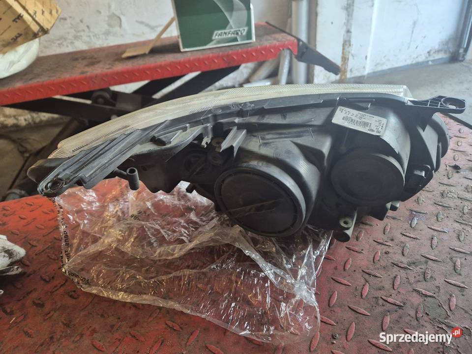 Saab 93 lampa przednia lewa 1EL 010 317 01 Jelenia Góra sprzedam