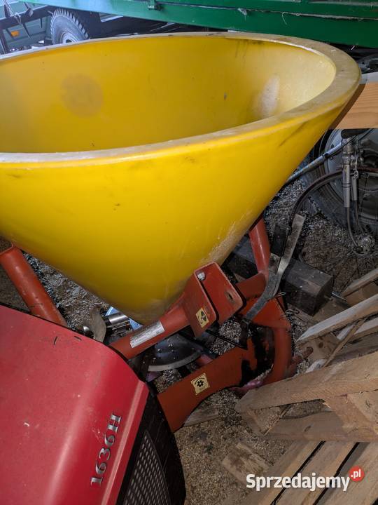 Rozsiewacz lejowy Rozsiewacze nawozów podkarpackie Bystrzyca