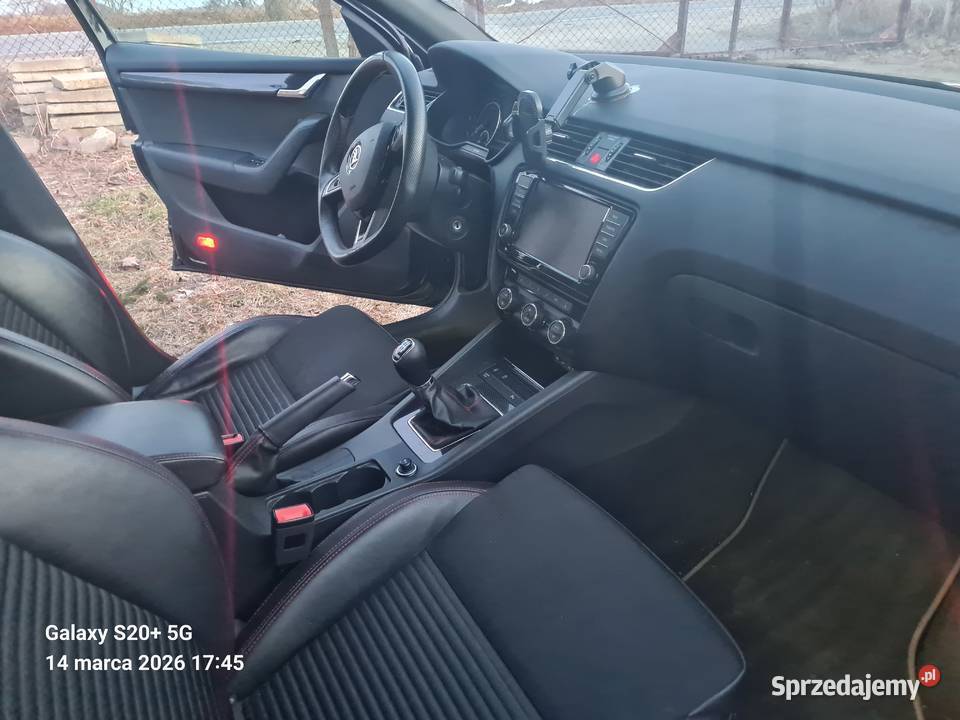Skoda Octavia 3 20 TDI RS 221 2000cm3 Mrągowo sprzedam