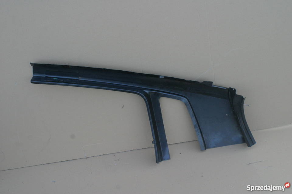 VW SPORTSVAN PŁAT WYCINKA POSZYCIE PRAWY Bieleń