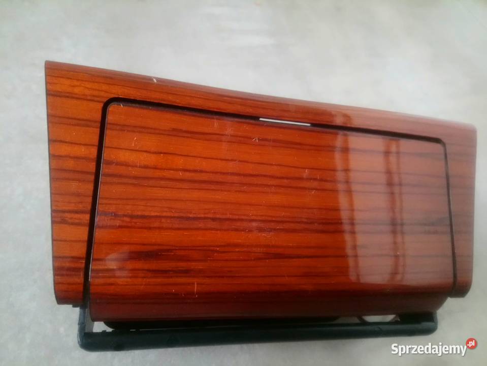 Zapalniczka popielniczka drewno Mercedes w124 Ostrołęka sprzedam