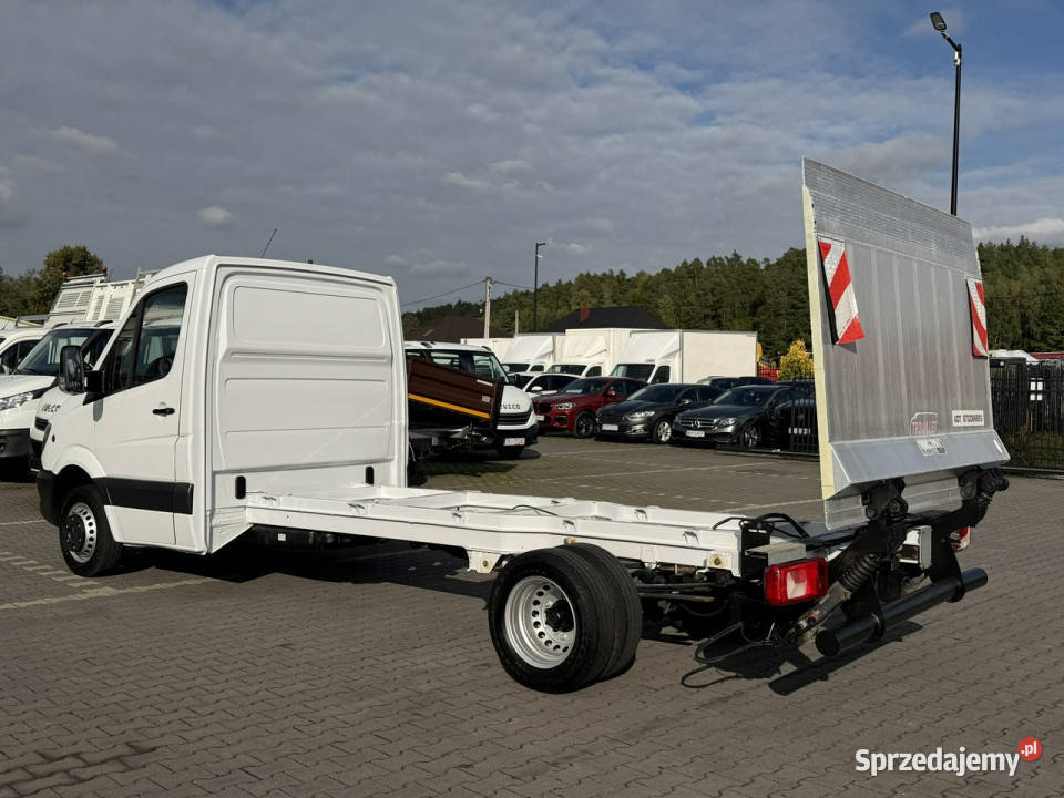 Mercedes Sprinter 514 516 Koła Bliźniacze światła przeciwmgłowe świętokrzyskie Widełki